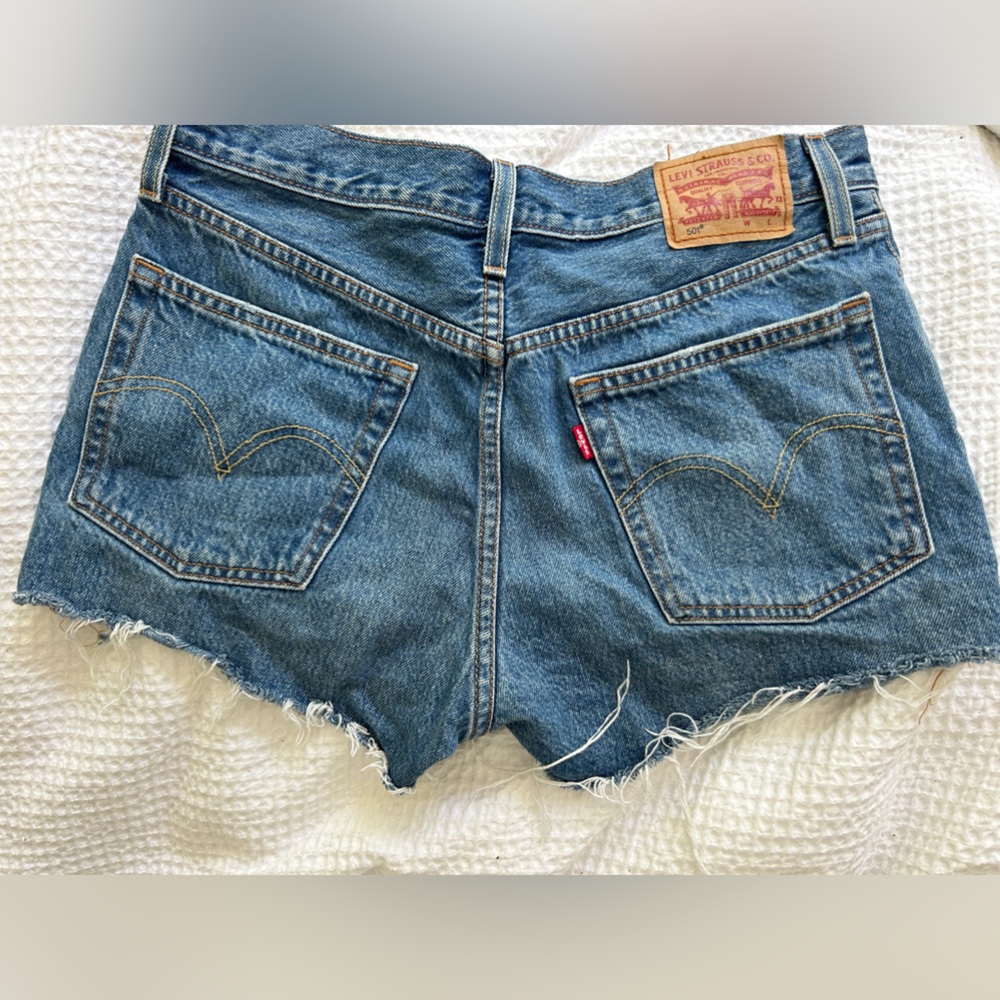 Levi cutoff shorts